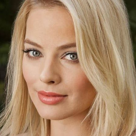 Телеграм канал — (SFW) Sexy Celebrities! – Сексуальные